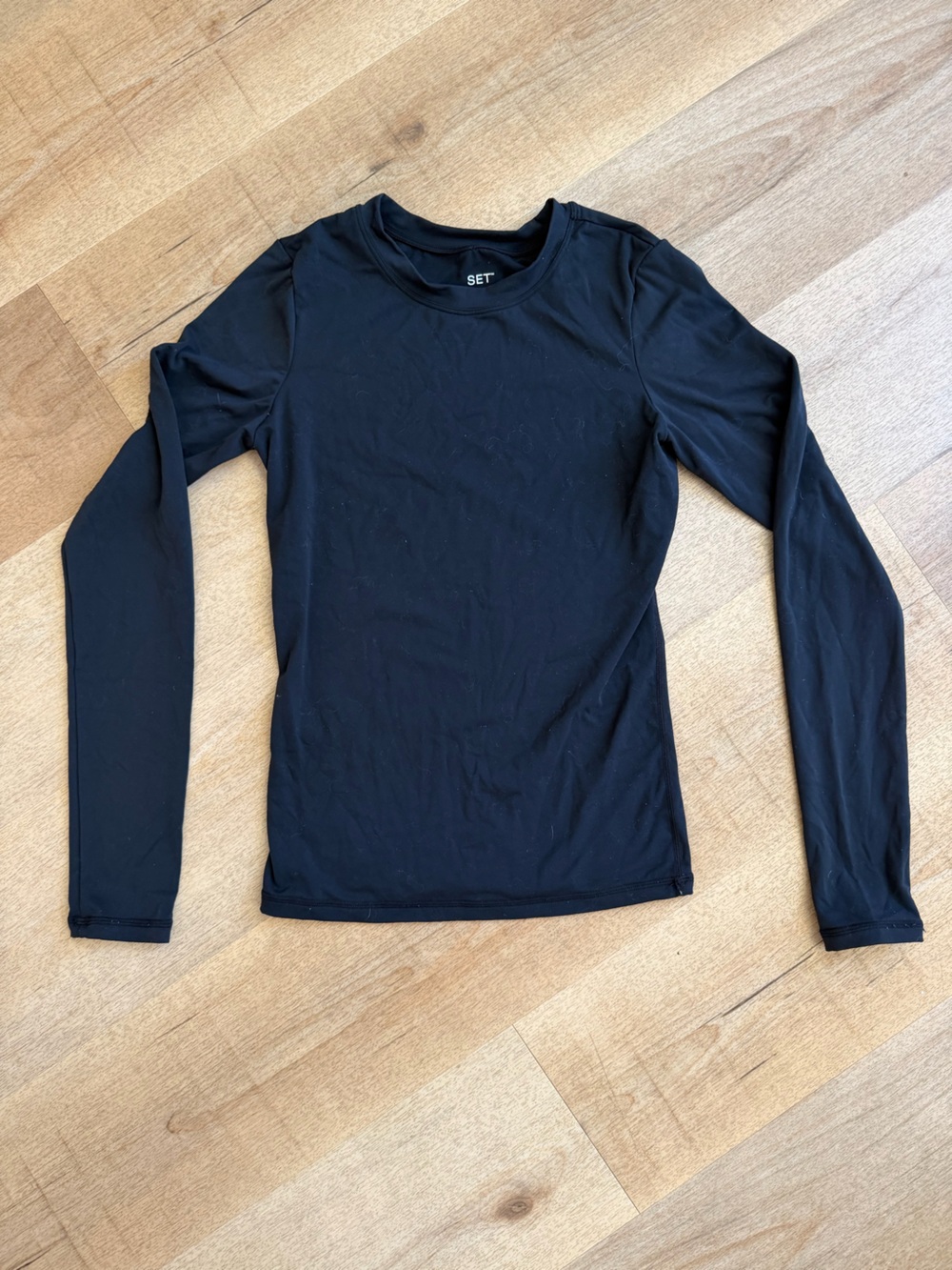 Black SET Active Airluxe Long Sleeve - Small